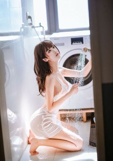 中文不卡在线_云播放粤语日本成人在线