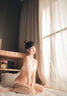 韩国女教师2017完整版_BD韩语电影免费在线